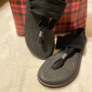 Sanuk Yoga Sandal